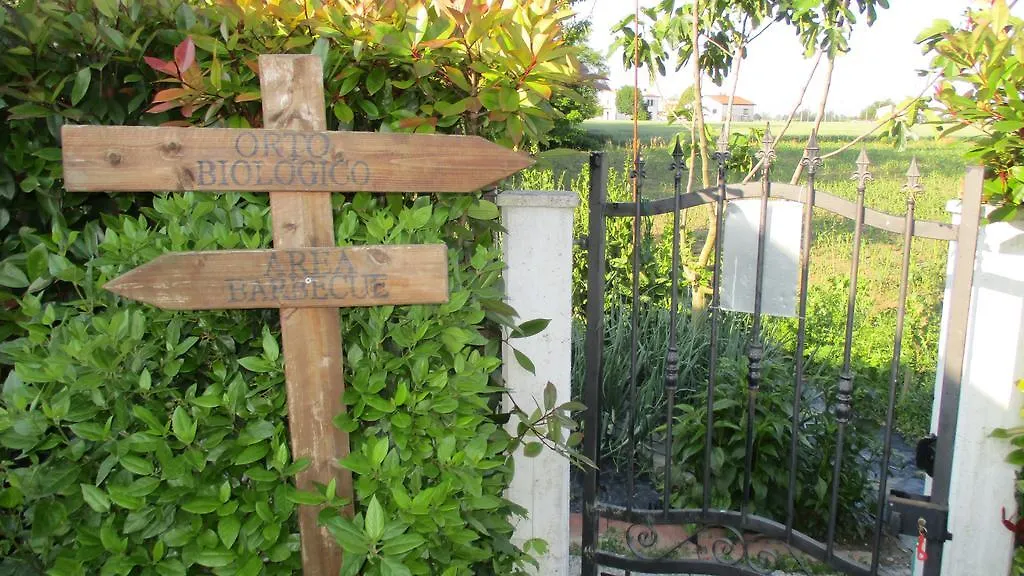 Casa Di Campagna B&B La Corte Ferrare 0*,  Italie