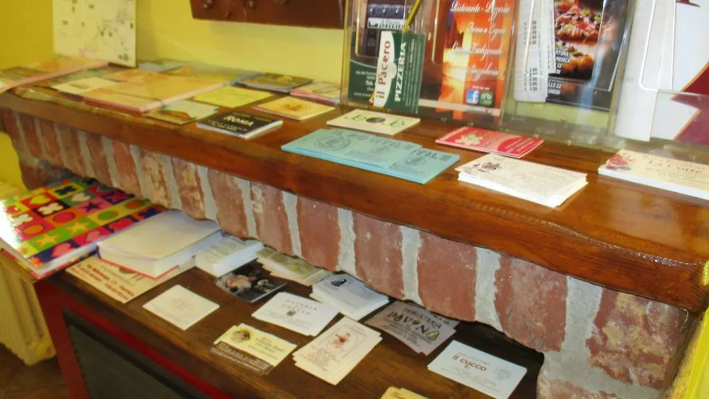 Casa Di Campagna B&B La Corte Ferrare Couette-café