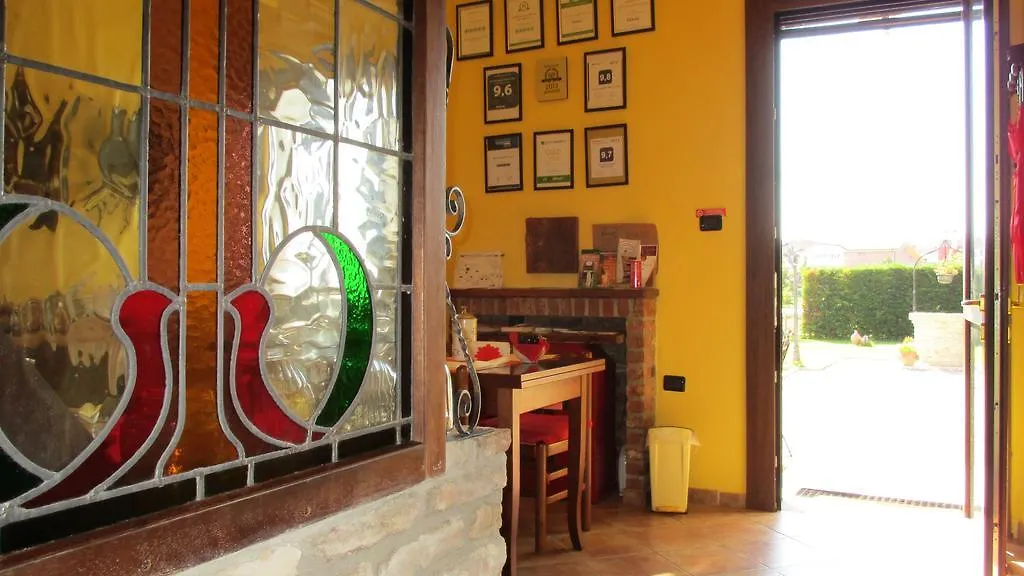 Casa Di Campagna B&B La Corte Ferrare Italie