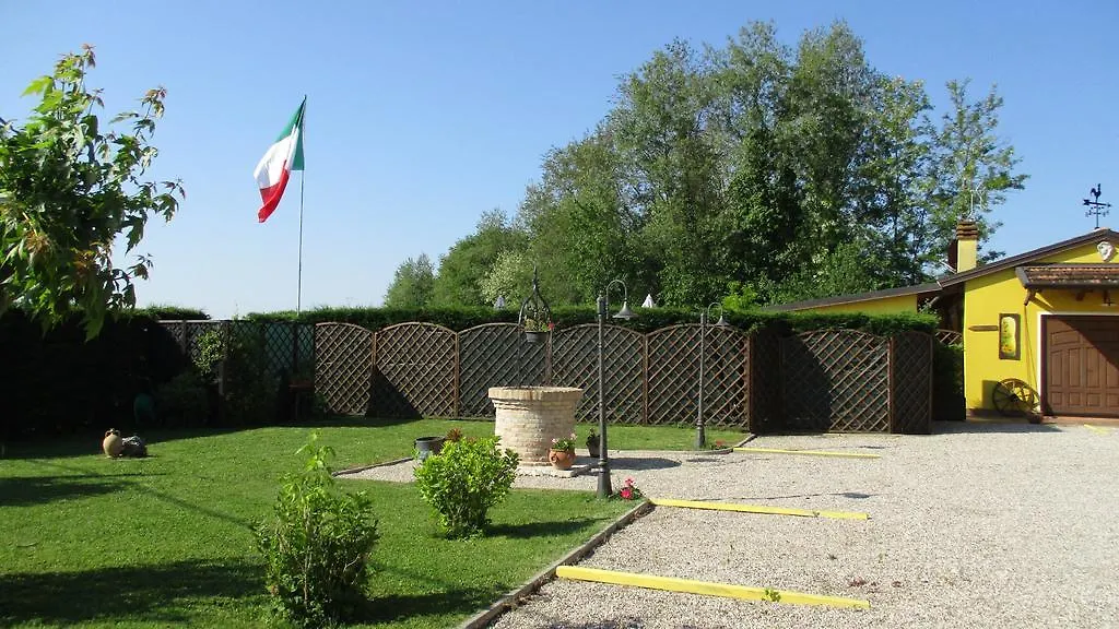 Casa Di Campagna B&B La Corte Ferrare 0*,  Italie