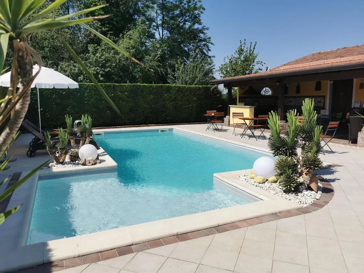 Bed & Breakfast Casa Di Campagna B&B La Corte Ferrara Italië